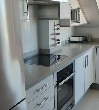 Atico Mar Del Salnes Apartment