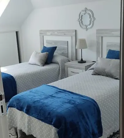 Atico Mar Del Salnes Apartment *